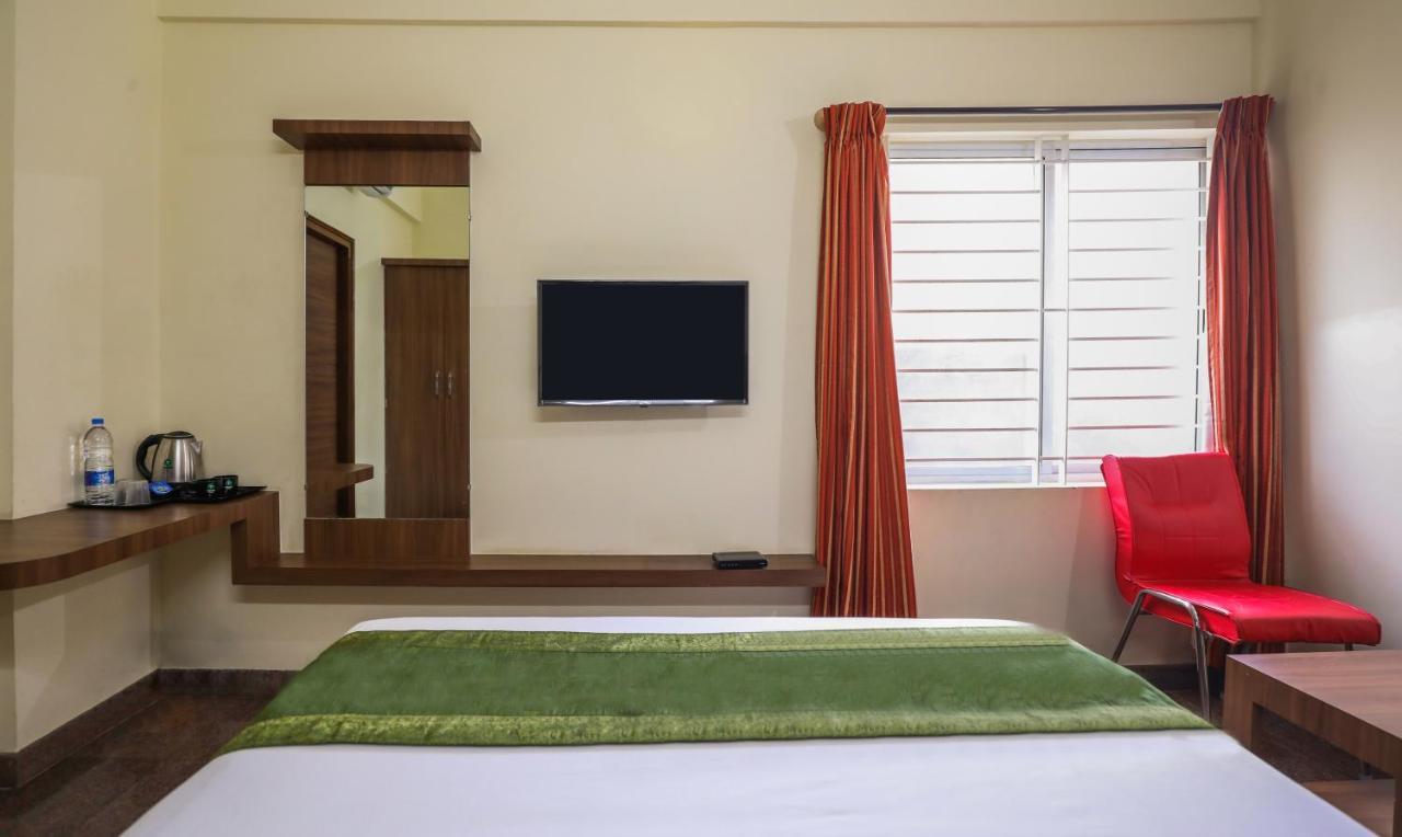Hotel Treebo Trip Kapil Royalista Ludhiana Zewnętrze zdjęcie