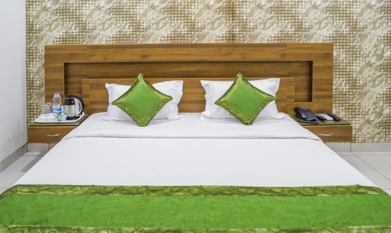 Hotel Treebo Trip Kapil Royalista Ludhiana Zewnętrze zdjęcie